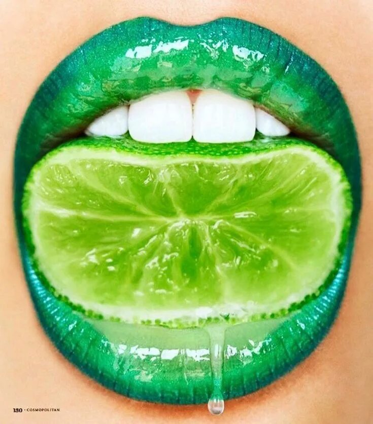 Какой там рот. Зеленые губы. Макияж губ. Красивые зеленые губы макияж. Красивые салатовые губы.