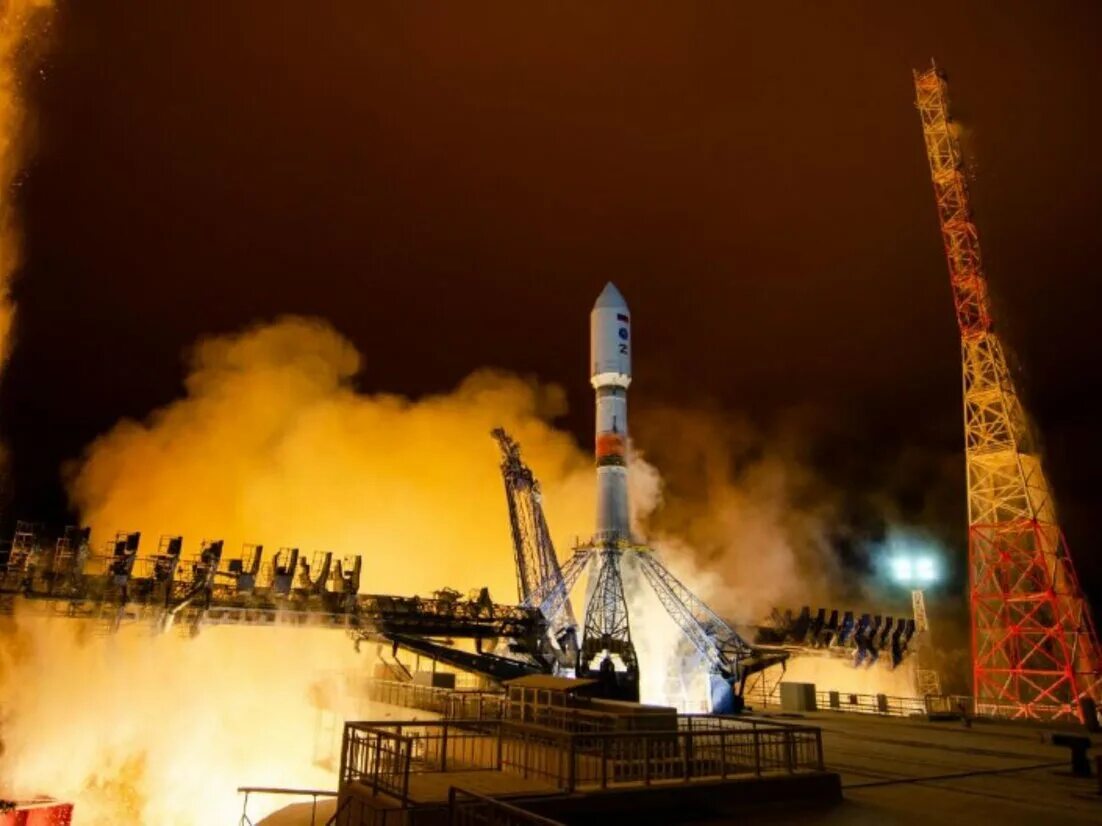 Пуск ракеты с плесецка. Союз-2.1в плесецк. космодром плесецк запуск ракеты союз 2. ракета космодром плесецк. ракета союз плесецк.
