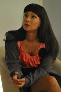 Нонна Гришаева жалаңаш карта ойнайды