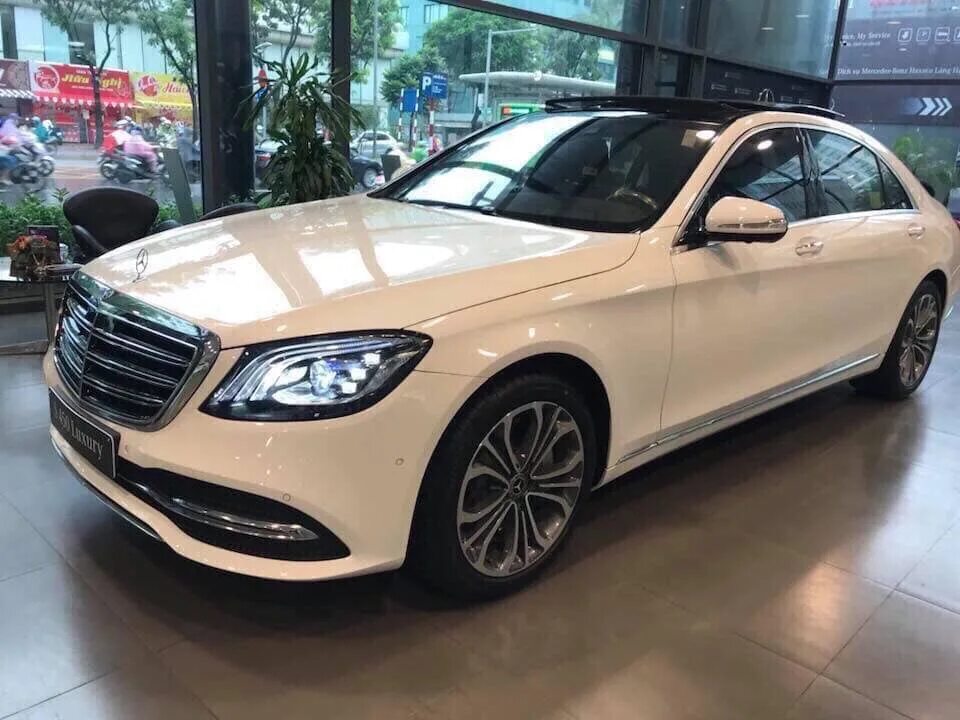 Mercedes s450. S 450 4matic. Мерседес s450 Maybach. Мерседес s 450 2022.