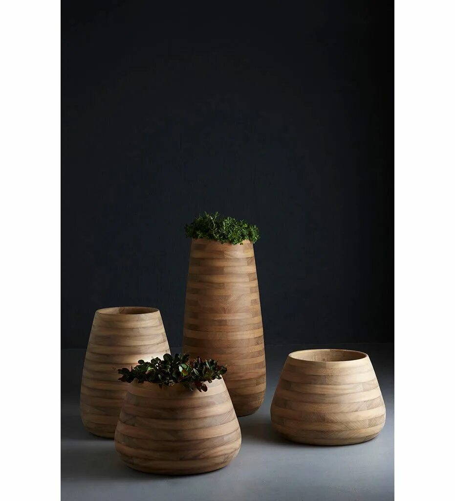 деревянный горшочек. горшки для цветов из дерева. кашпо деревянное. кашпо из дерева. деревянные кадушки для цветов.