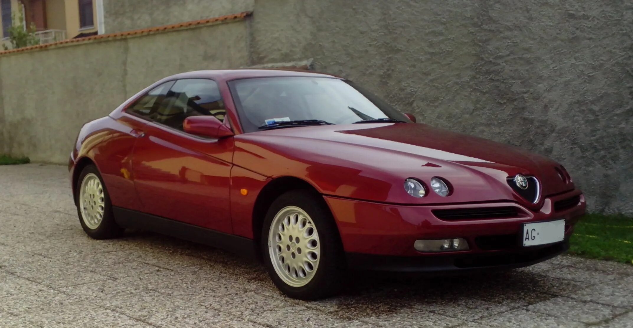 Альфа ромео твин спарк. Alfa Romeo GTV 1996. Alfa Romeo GTV 916. Alfa Romeo GTV 2.0. Alfa Romeo Coupe 1995.