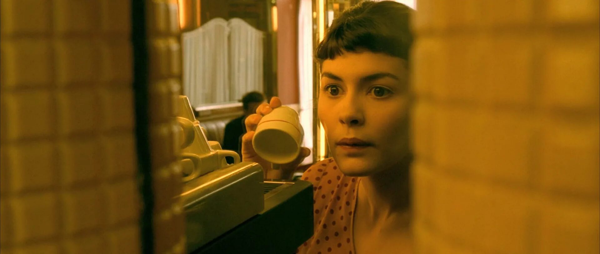 Одри тоту амели. Одри тоту амели. Амели 2001. Амели трейлер. Амели тоскис.