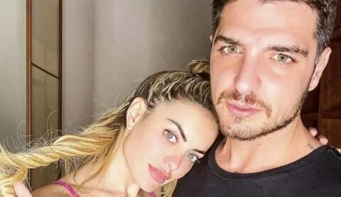 Luigi Favoloso senza veli Elena Morali sbaglia censura.