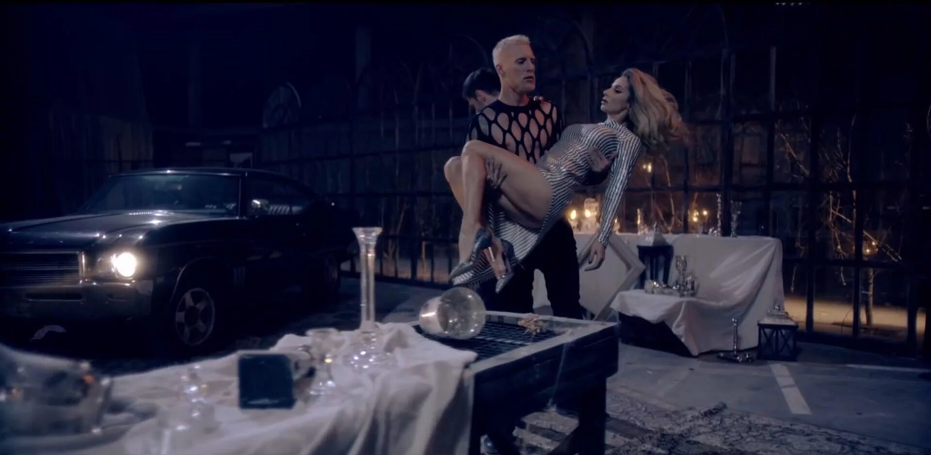 музыка лобода любовь. светлана лобода к чёрту любовь клип. к черту любовь лобода кадры. лобода любовь. Loboda к черту любовь.