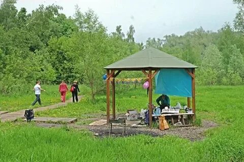 Тропаревский парк шашлыки