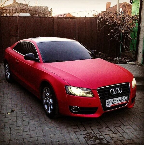 Купить б/у Audi A5 I (8T) 3.2 CVT (265 л.с.) бензин вариатор в Пензе: красный Ау