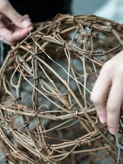 Корзина из веток своими руками