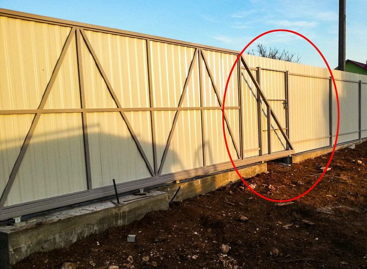 Откатные ворота консольного типа махаон 150. Металлодеревянные ворота. Распашные ворота с электроприводом дорхан 2500. Откатные ворота гранд лайн. Откатные ворота каркас.