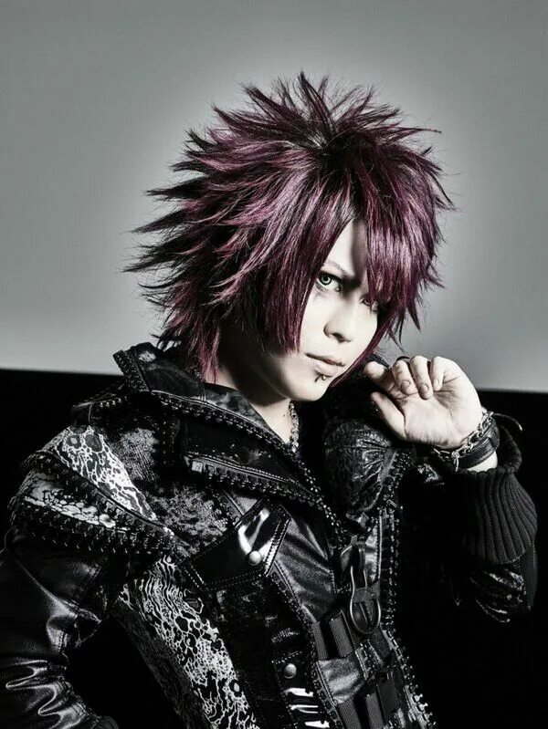 Visual kei style. Visual kei. вижуал кей стиль. j rock visual kei. visual kei группы.