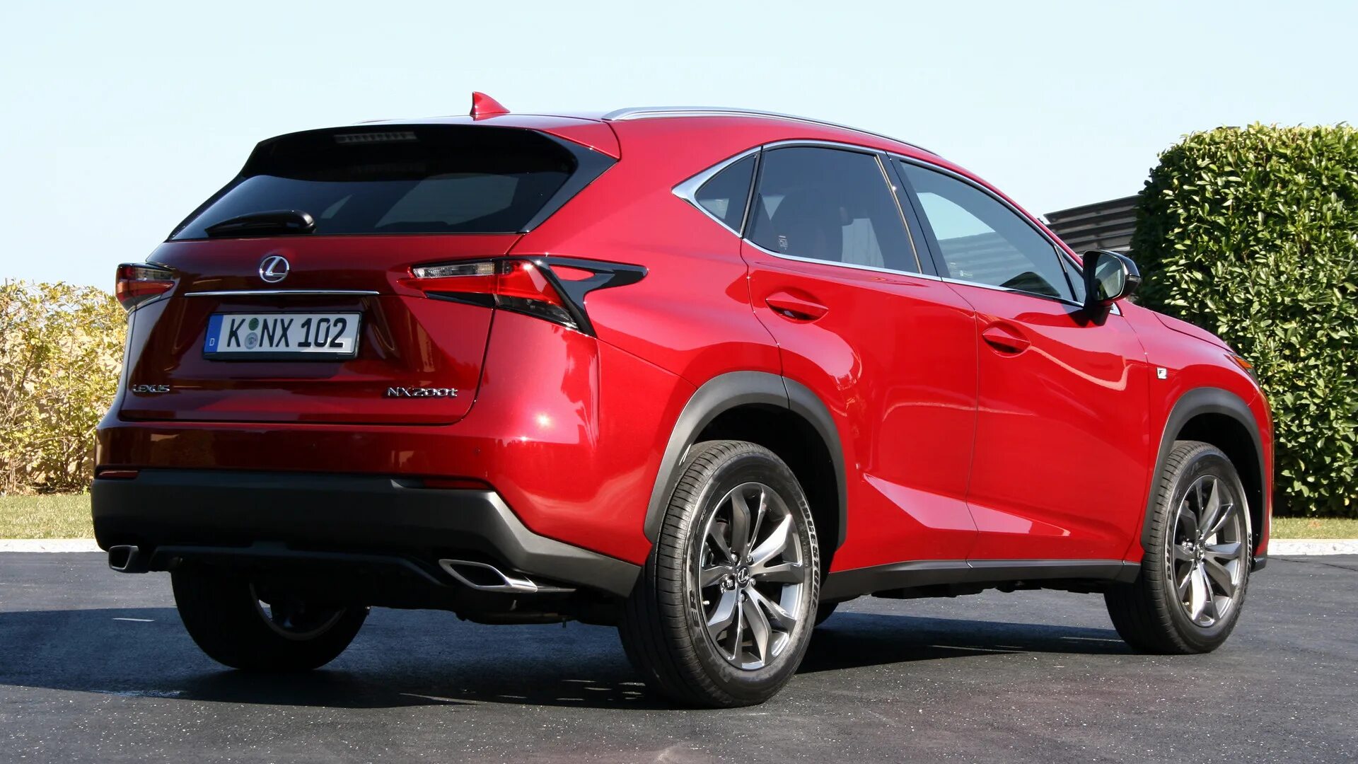 Лексус NX 200 красный. Лексус nx200t красный. Lexus NX 200t f Sport. Лексус НХ 200 красный.