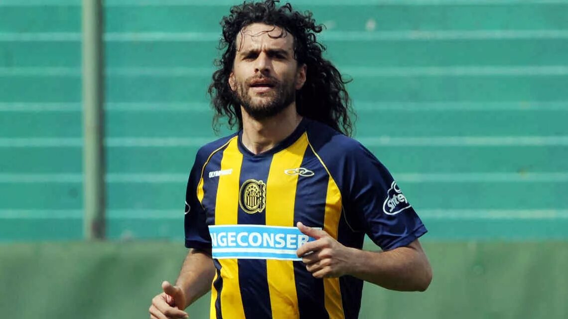 Эктор бракамонте 2022. Эктор бракамонте. Эктор бракамонте футболист. Бракамонте футболист. Видич бракамонте.