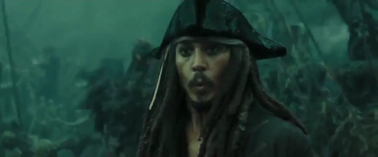 Зубарев смотрит пираты 1. Пираты Карибского моря screencaps.