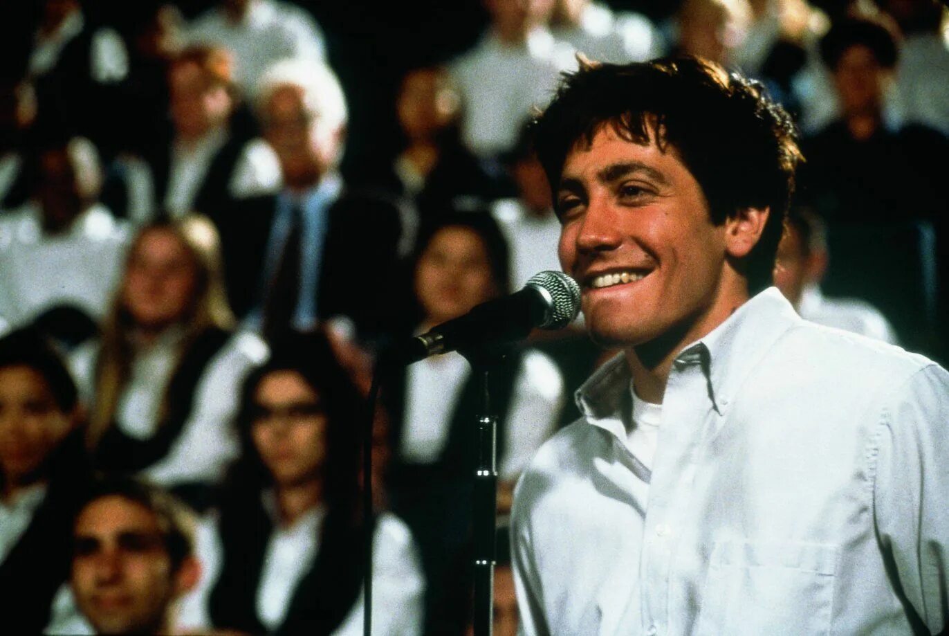 Jake gyllenhaal donnie darko. Донни дарко (donnie darko). Jake gyllenhaal donnie darko. Донни дарк. Донни дарко (2001).