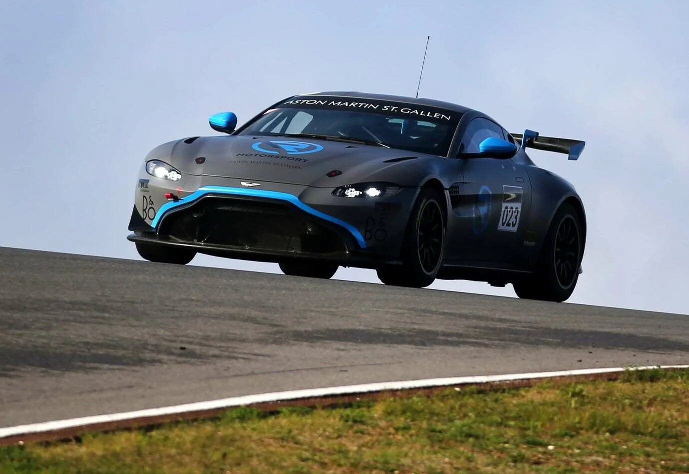 Gt4 max. Gt4 European Series. European gt4 Omologation cars.