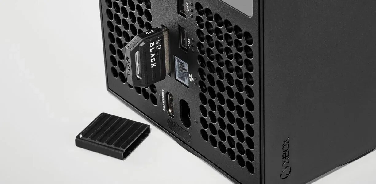Оперативная память xbox one. Память на xbox one. Xbox one x 1tb. Xbox one x разобранный. Память на xbox one.