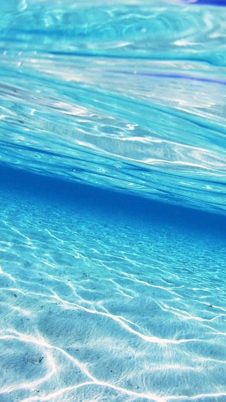 Океан голубая вода. Голубое море. Прозрачное море. Голубая вода. Океан.