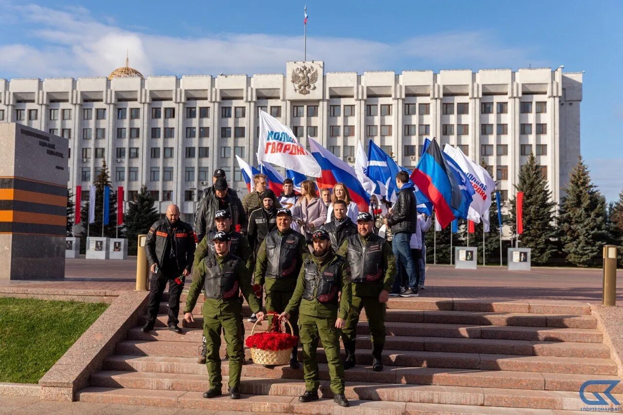 Новости рф донбасс. Донбасс Россия. Кузбасс Донбасс. V патриотическая. Горловка Кузбасс.