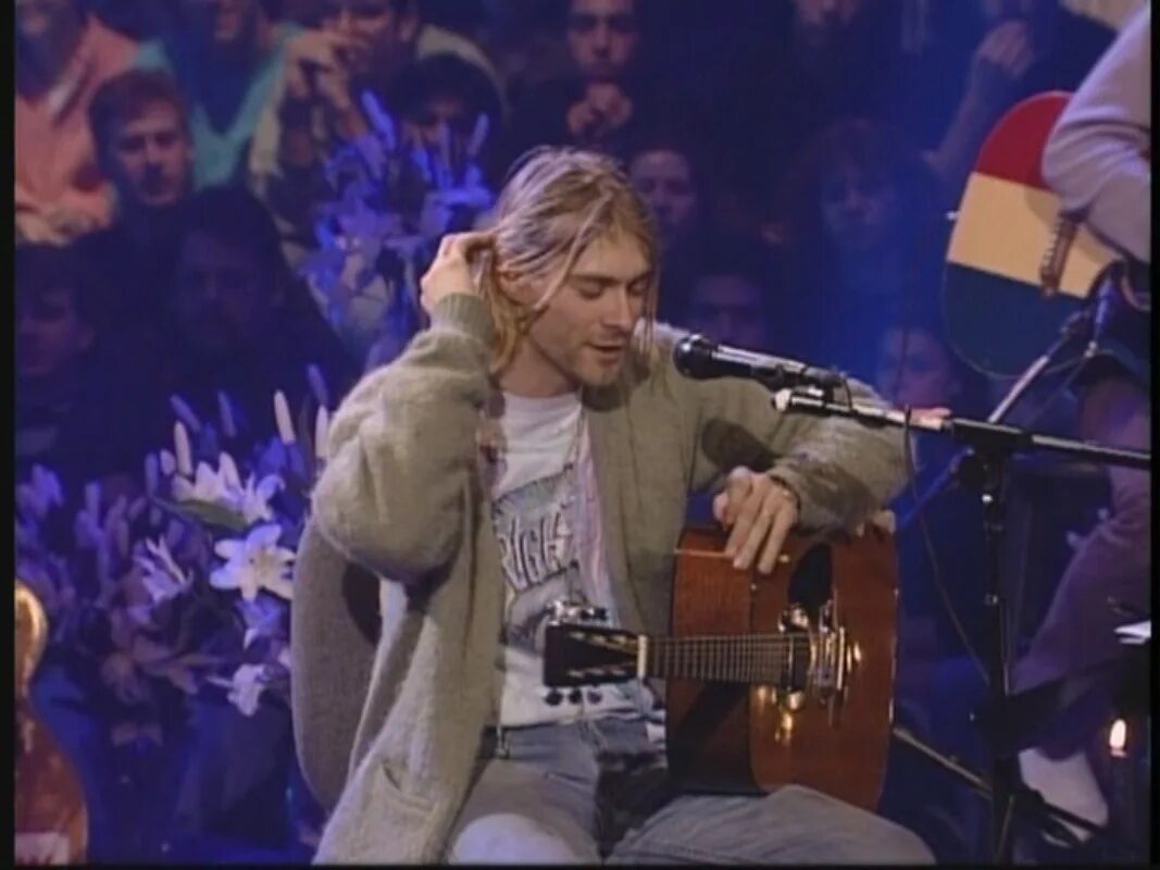 Nirvana new. Курт Кобейн последний концерт. Курт Кобейн концерт 1993. Курт Кобейн концерт 1994. Курт Кобейн New York MTV 1993.