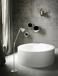 Hole room