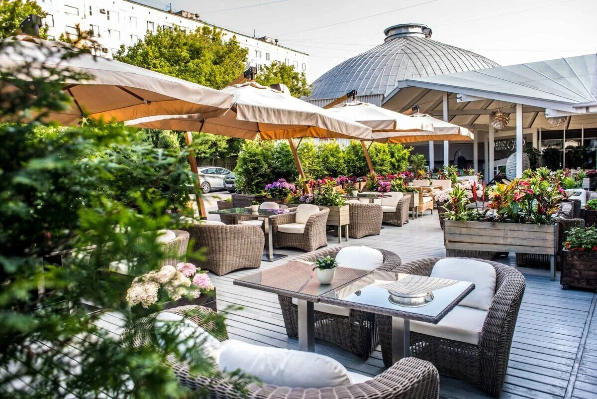 Dalloway Terrace Restaurant with Outdoor Terrace Bloomsbury London Outdoor patio