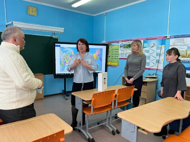 Земский учитель 2025 год. Земский учитель логотип. Школа 27 волгоград учителя. Земский учитель 2020. План школы 11 пенза.