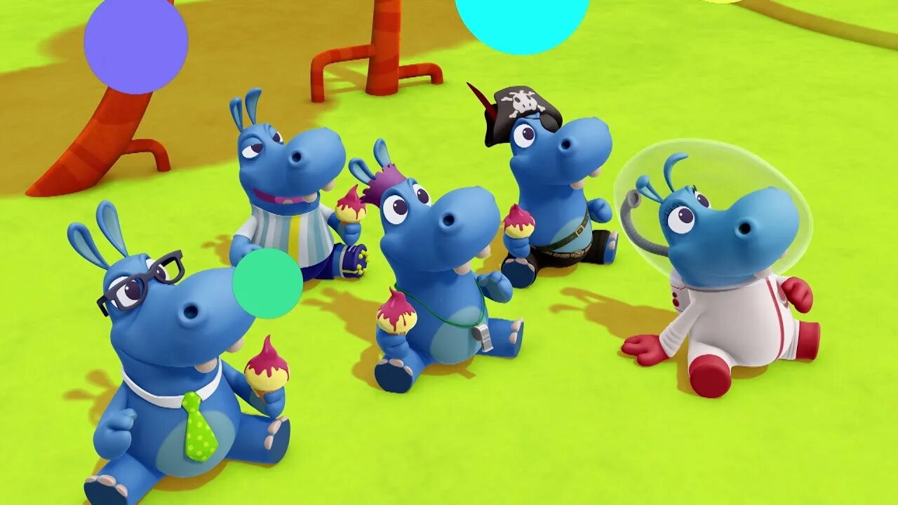 Киндер сюрприз the happos family. The happos family семейка. Hippos family. Канал карусель семейка бегемотов. The hippos family киндер.