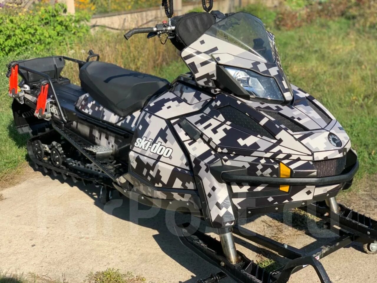 Tundra xtreme. Снегоходы Tundra 250 lt. Снегоход BRP Ski-Doo Tundra экстрим. Тундра Ski-Doo 2000. Ski-Doo Tundra 300f.