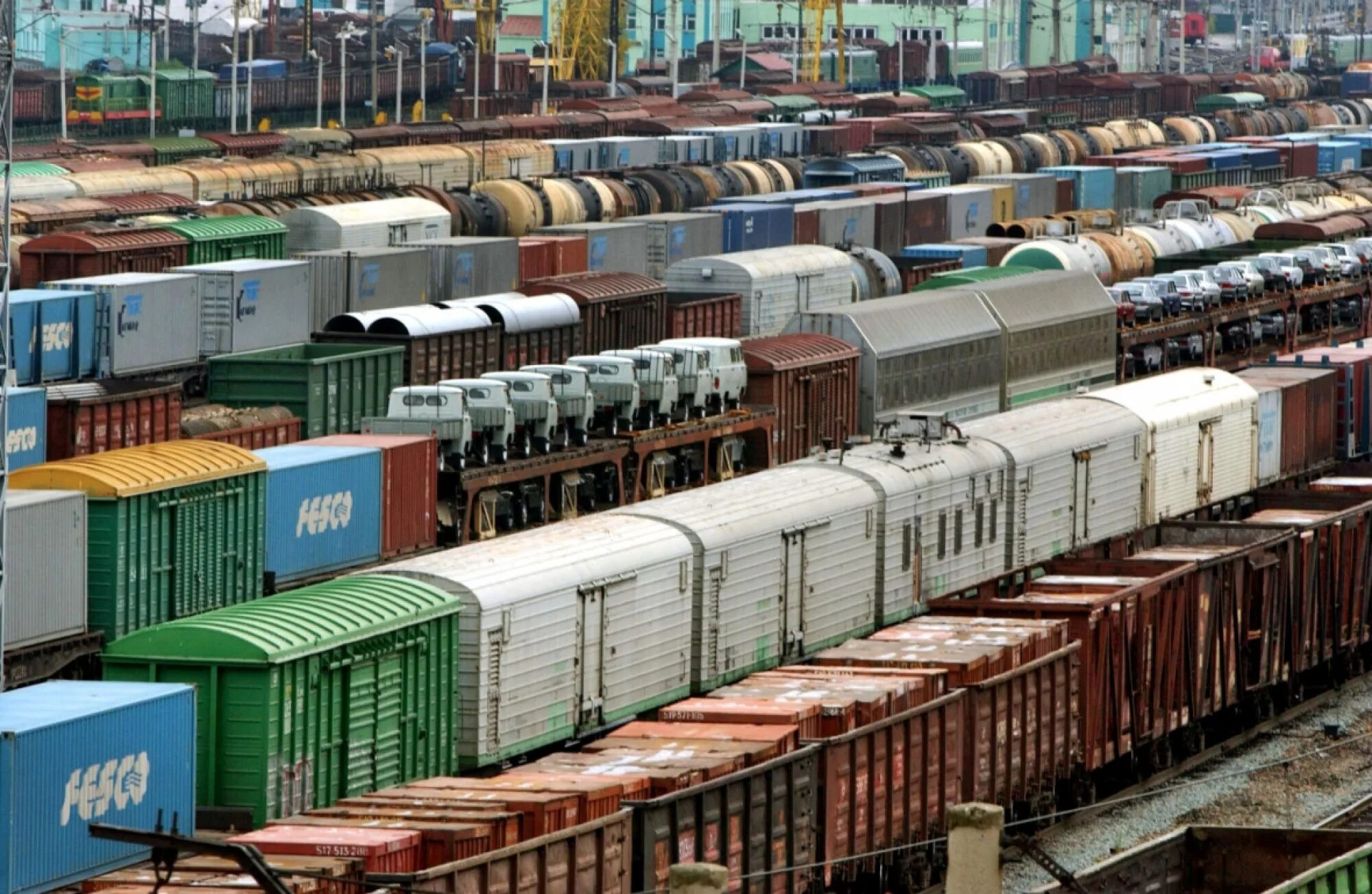 грузовые вагоны казахстан. вагонзавод тверь. тверской вагоностроительный завод вагоны метро. вагоностроительный завод в мытищах. вагон грузовой железнодорожный.