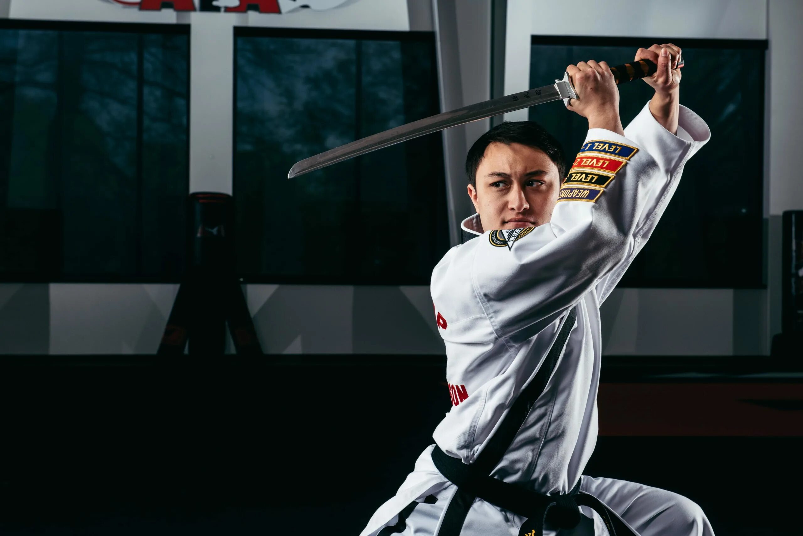 Шаолинь разминка. Эндрю шу американский шаолинь. Стиль каратэ вадо рю. Окинава кэмпо каратэ. Боевые искусства шаолиня фильм.