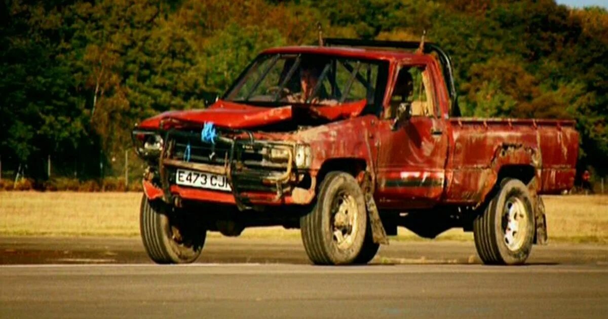 Гир пикап. Toyota Hilux Top Gear. Тойота Хайлюкс топ Гир. Toyota Hilux 1994 Top Gear. Тойота пикап из топ Гира.