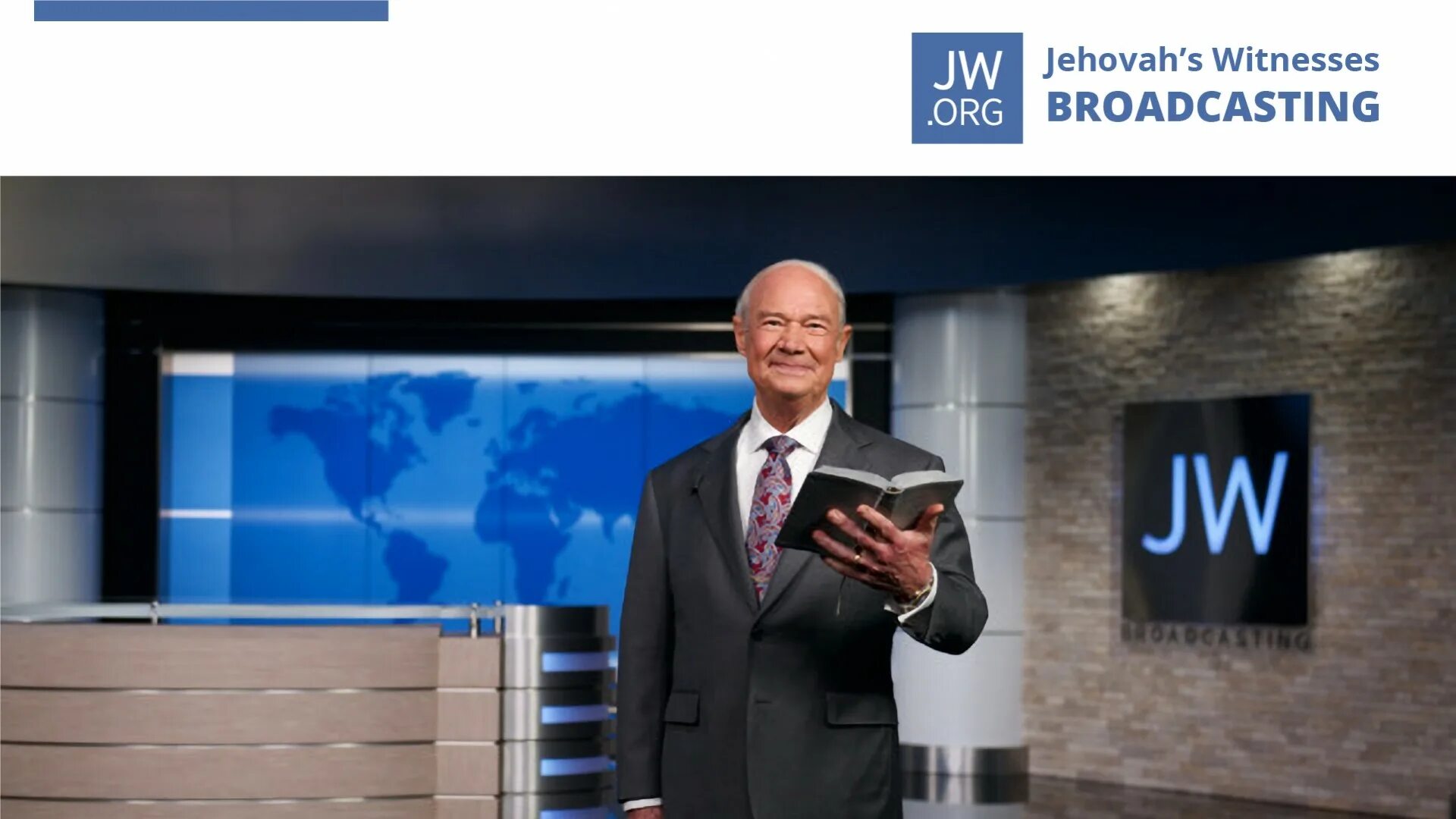 Jw broadcasting. Бродкастинг jw. студия jw broadcasting. бродкастинг статуэтка. бродкастинг jw на русском.