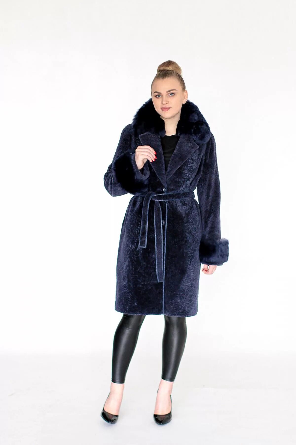 Каляев шуба из астрагана. Пятигорский астраган. Пятигорский астраган. Пятигорский астраган. Диана фурс астраган t2350.