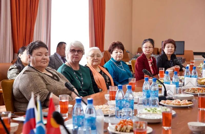 департамент по социальной политике мэрии города кызыла. мэрия города кызыла официальный сайт. глава кызыла. мэр города кызыла. мэр города кызыла республики тыва.