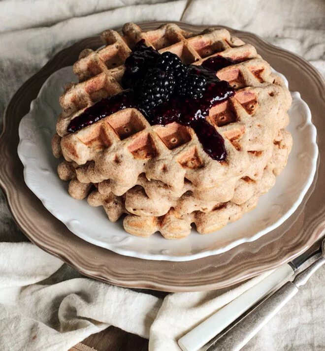 миндальные вафли. брелок вафля пахучая. венские вафли с миндалем. миндальные вафли. миндальные вафли рецепт.