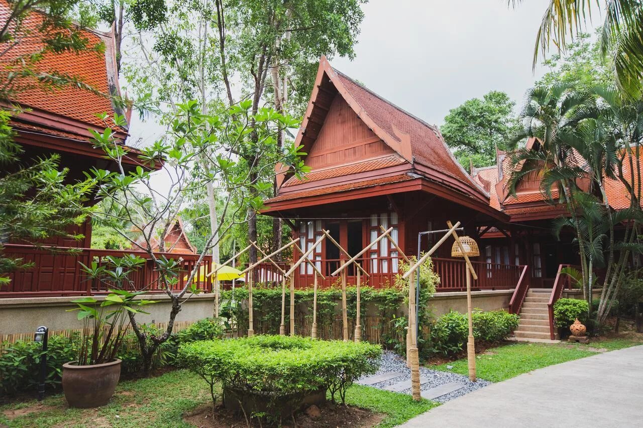 Ma doo bua пхукет. Ma dok bua пхукет. at panta пхукет. at panta phuket 4. ma doo bua cafe, таланг, пхукет.