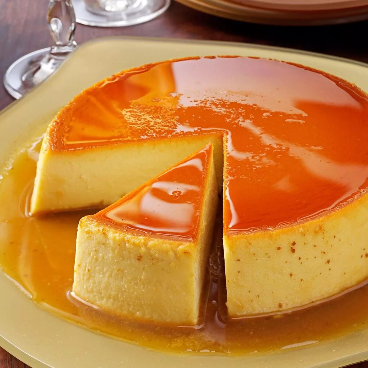 Flan napolitano. Крем-карамель Флан. Крем карамель Creme Caramel. Пудинг кастард. Мексиканский Карамельный Флан.