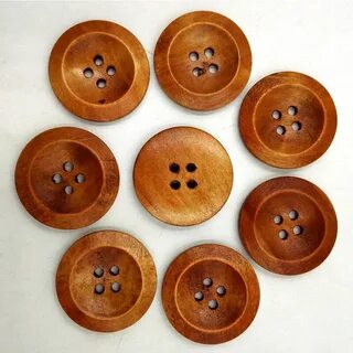 Пуговицы с 4 отверстиями