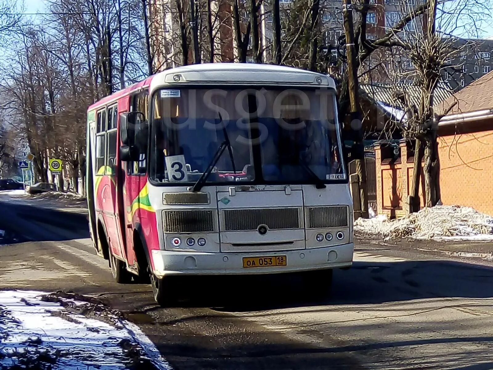 Автобусы дзержинск автовокзал. Автобус Сарапул. Автовокзал Сарапул. Сарапульский автобус. Автобусы Дзержинск.