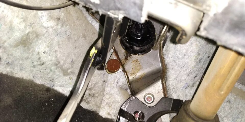 Шток сцепления мазда 3. Главный цилиндр сцепления mazda 3 bk. 6. Главный цилиндр сцепления мазда 3 2. Mazda 3 bk рабочий цилиндр сцепления.