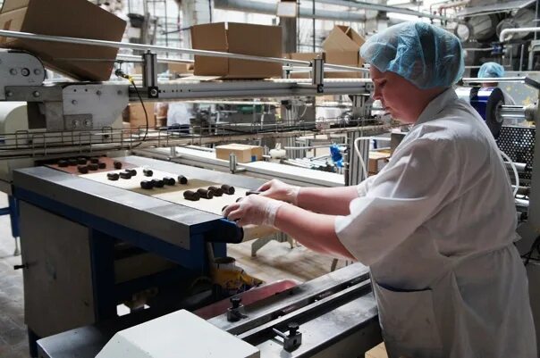 На каком комбинате производят продукцию. Тимашевск молочный завод. Царицынский молочный комбинат , филиал оао «вимм билль данн. Царицынский завод молочный комбинат. Фабрика рот фронт упаковщица.