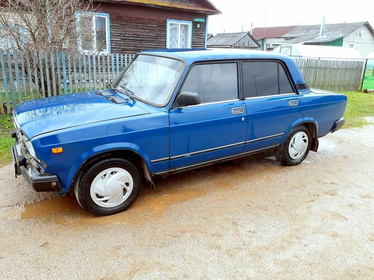 хорошем состояние продам. ваз 2107 2005 белая. хорошем состояние продам. ваз 2107 2006 года белая. хорошем состояние продам.