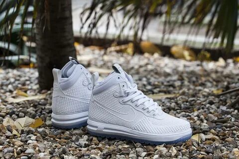 Nike lunar force
