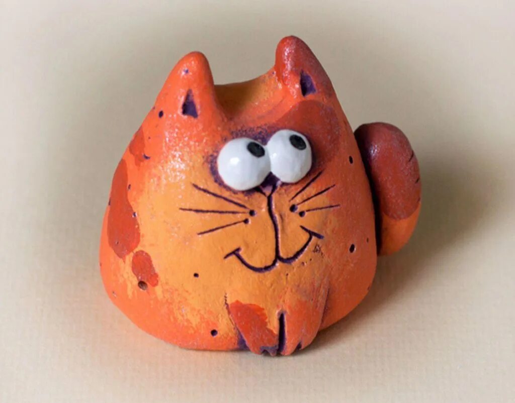 Копилка из глины. Керамические котики ручной работы. Керамические коты. Котик из глины. Кот из глины.