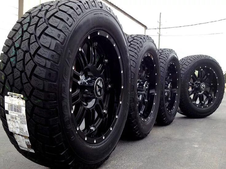 Купить резину r18 в москве. Cooper Zeon LTZ 255/55 r18. 285/70 R18. Колесо 285/75 r16. Cooper Zeon LTZ.