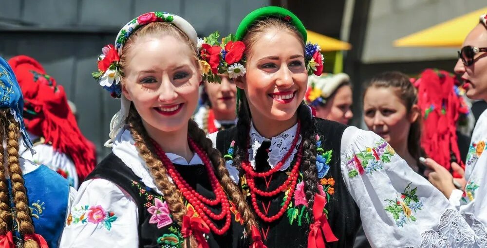 Красивые поляки. Поляки девушки. Этнические поляки. Польская внешность. Как правильно полька или полячка