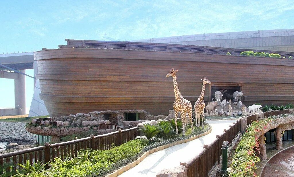 В Гонконге Ноев Ковчег (Noah’s Ark).. Ноев Ковчег в Кентукки. Музей Ноев Ковчег в США. Ноев Ковчег в Америке в парке. Ноев ковчег кентукки сша