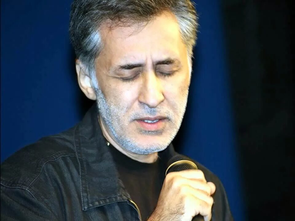 Садриддин начмиддин таджикский певец. Певица таджикистана фарзонаи хуршед. Чонибек чурабек. Садриддин начмиддин садои борон. Садриддин начмиддин.