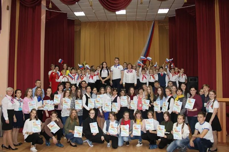 г тюмень школа 48 корпус 1 учителя. учитель тюменской школы. директор школы 48 тюмень. педагог в школе. школа 48 тюмень учителя.