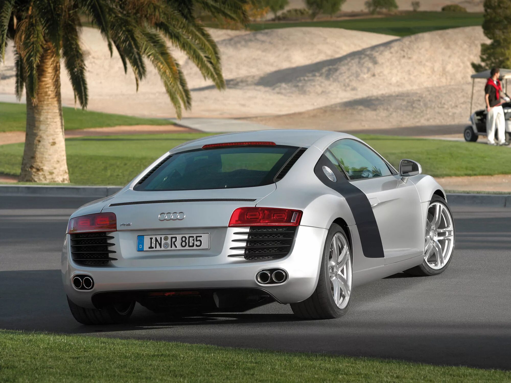 Audi r8 v10 2012. 8 r. Audi r8 2012. 8 r. 1.